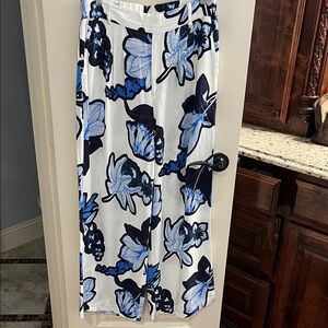 Stateside Blue and White Floral Women's Pants
